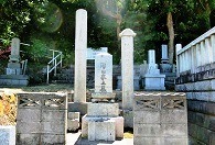 徳川藩士戦死之霊墓