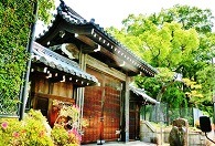 京都守護職屋敷門(平安神宮)