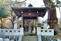 信松尼(松姫)の墓