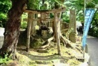 飯盛山の稲荷神社